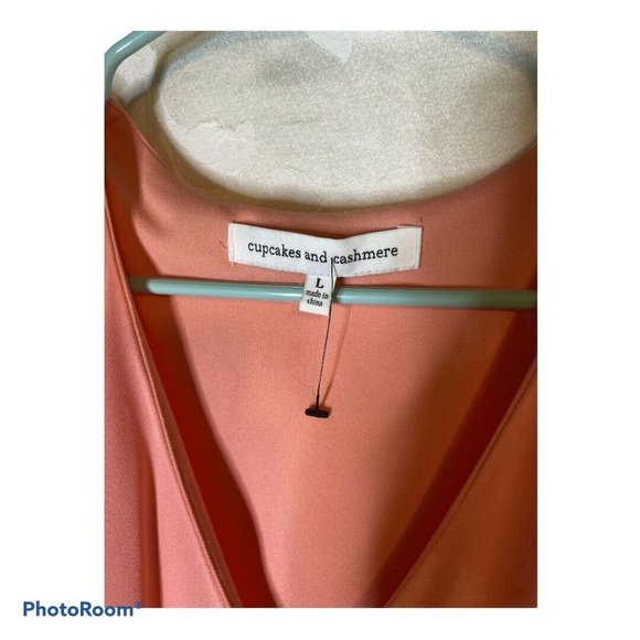 Cupcakes And Cashmere- Irina Lace Romper NWT - Picture 4 of 7